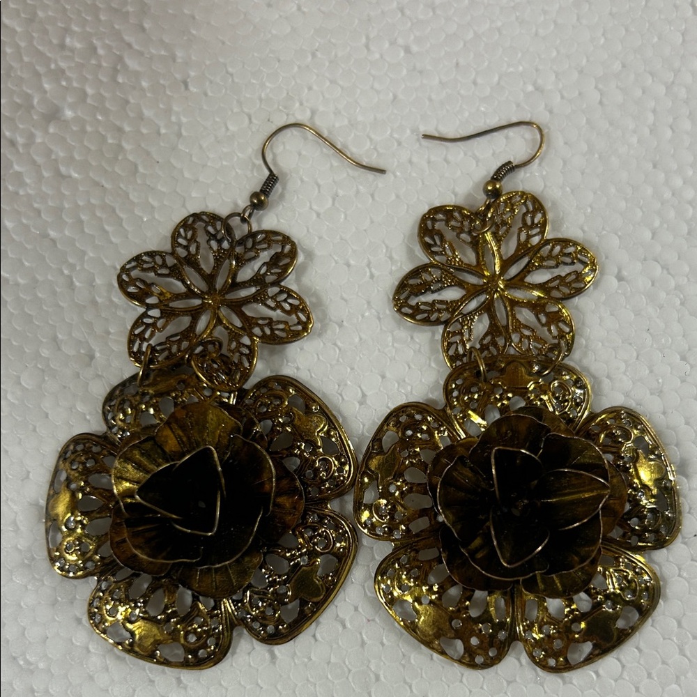 Vintage Bronze Filigree Floral Statement Earrings - Romantic Boho‎ Chic